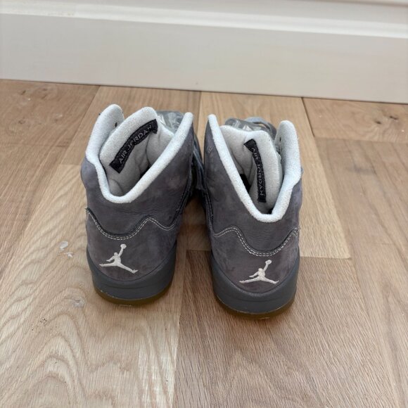 Nike Air Jordan 5 Retro Wolf Grey Kids Boys Sneakers - Picture 3 of 5